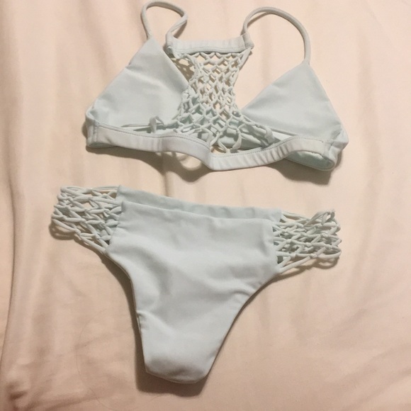 Mikoh - Picture 2 of 3